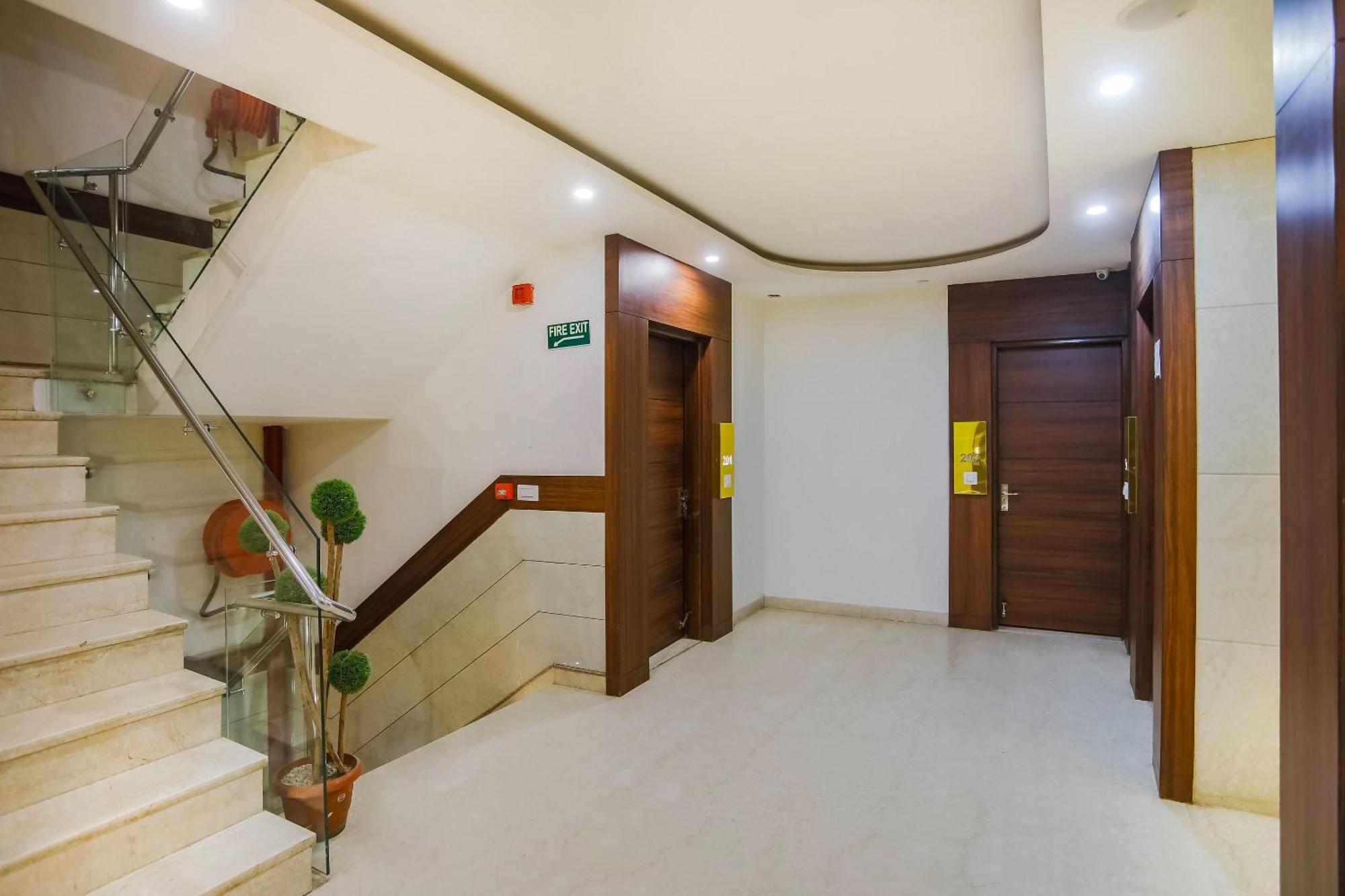 Collection O The Kailash Dev Hotel New Delhi Exterior photo